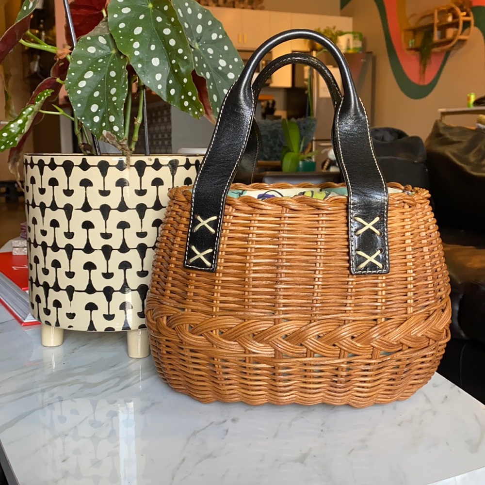 🖤Kate Spade spring wicker purse w/ dust bag🖤